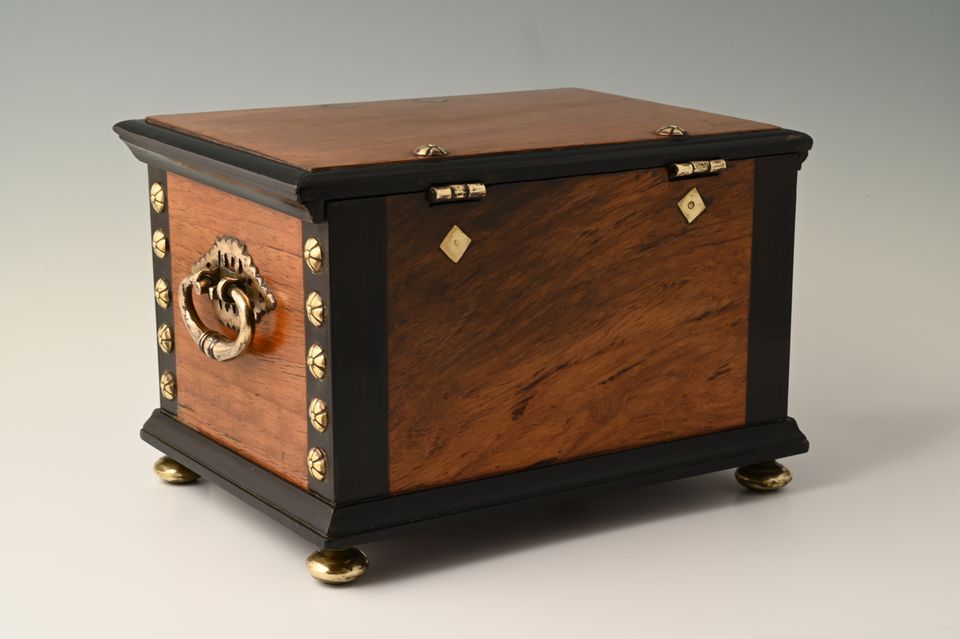 A Dutch colonial document chest - image 3