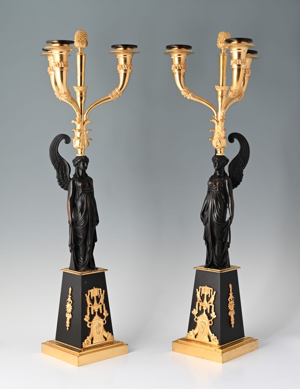 A pair of decorative candle holders - image 3