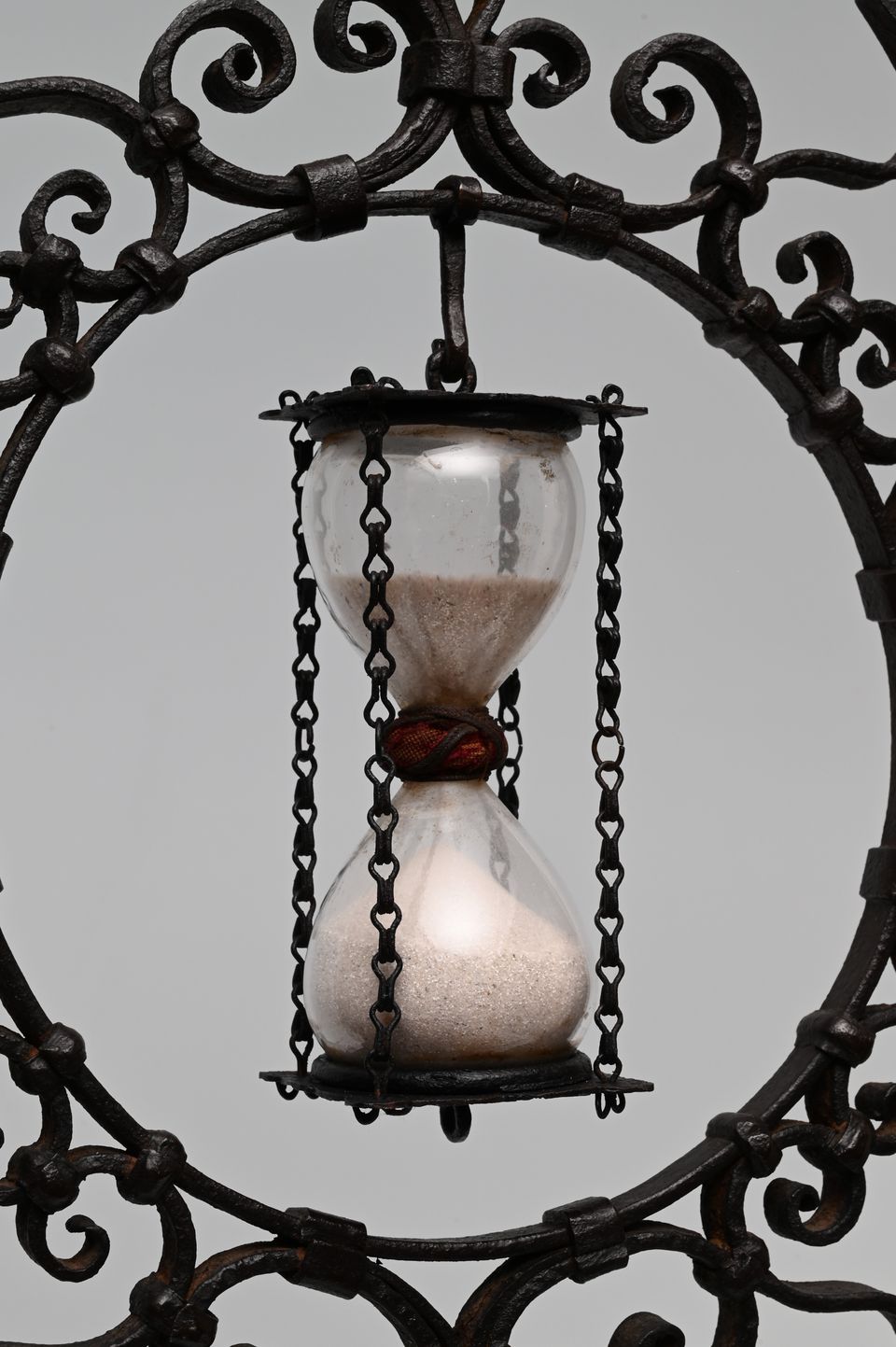 A unique hourglass - image 2