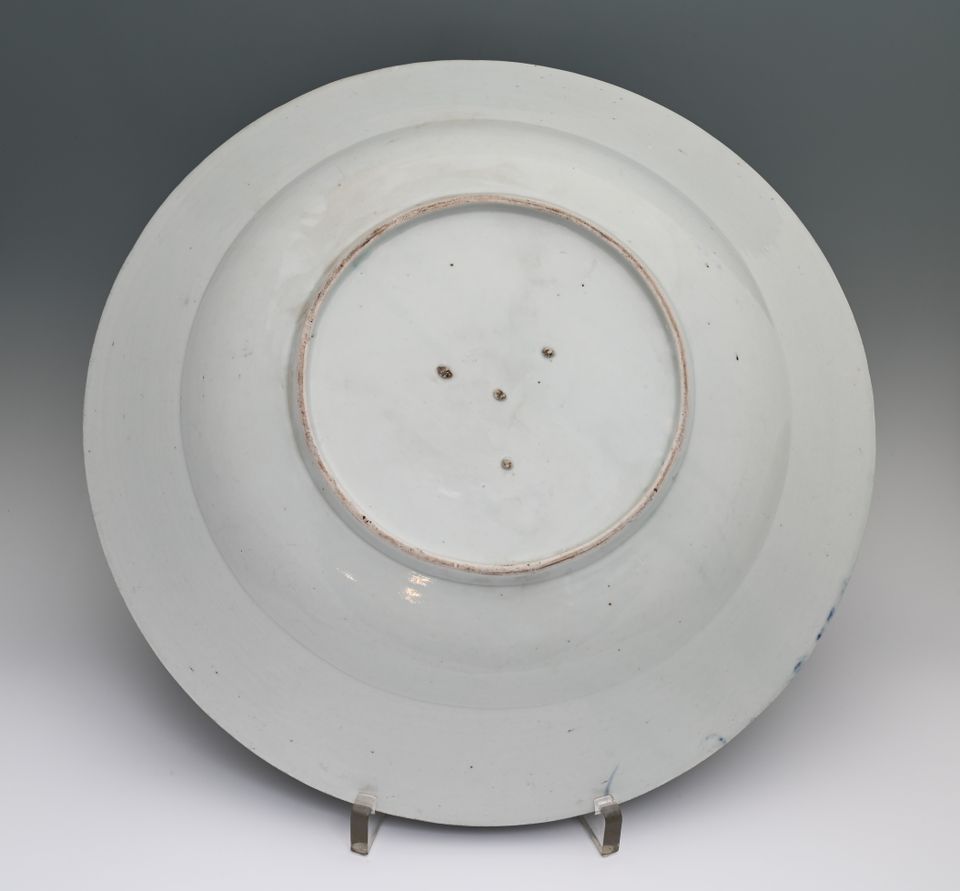 A large Japanese Arita dish - image 3