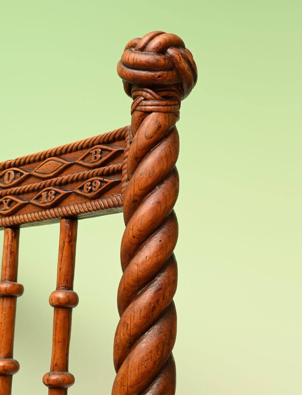 A rare American high chair - image 8