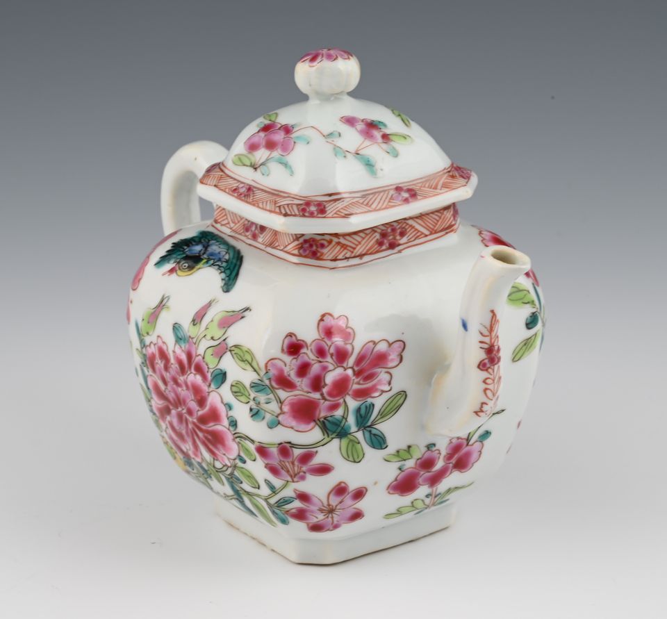 A Chinese porcelain Famille rose  teapot - image 2