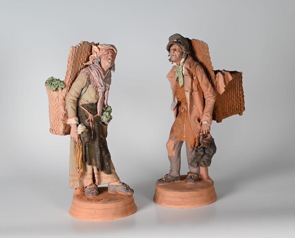 An entertaining group - image 4