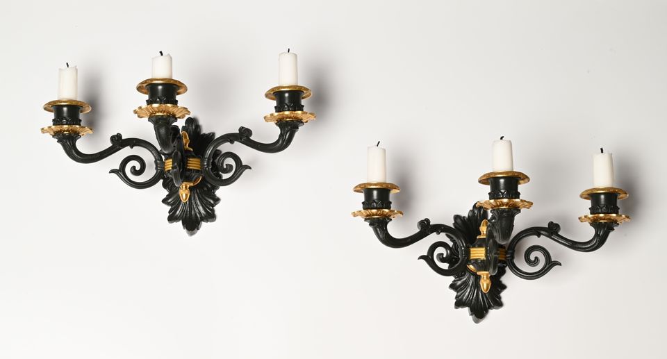 A pair of Charles X wall sconces - image 2