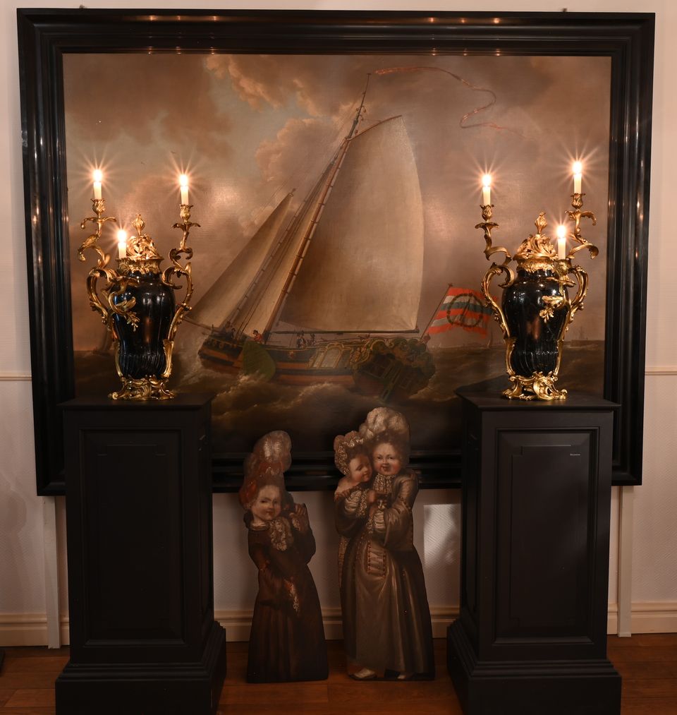 An impressive pair of candelabra, signed ‘Escalier de Cristal Paris’ - image 6