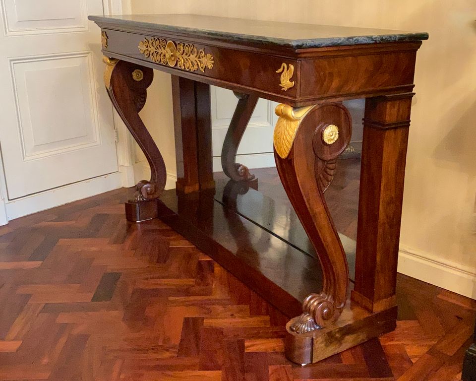 Console table - image 8