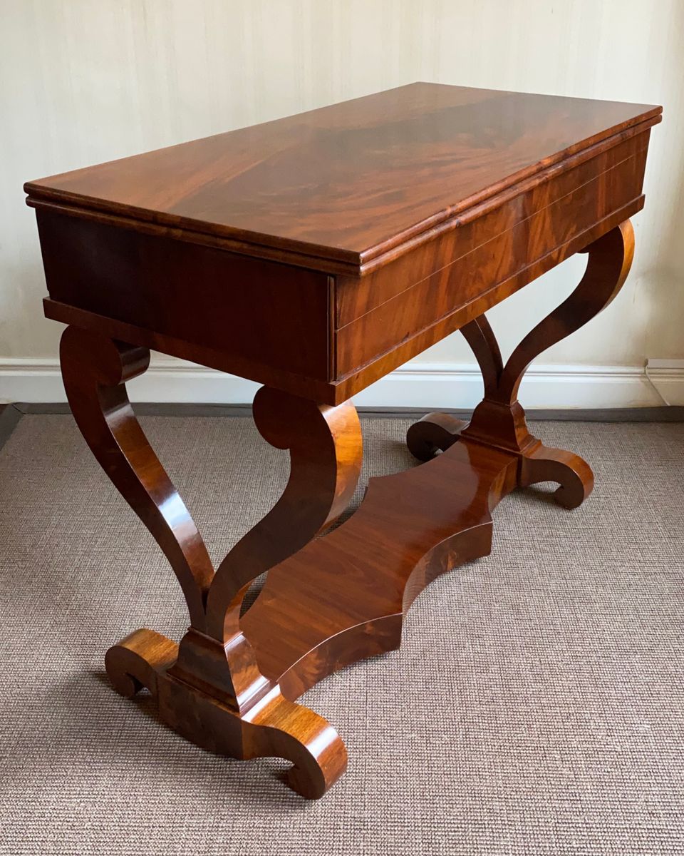 Games table - image 2