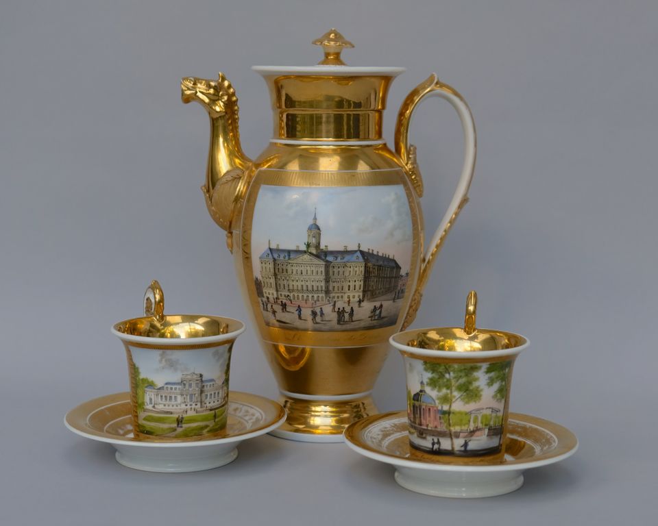 Empire coffee pot and two cups and saucers with views of Amsterdam, Haarlem and Rotterdam - image 8