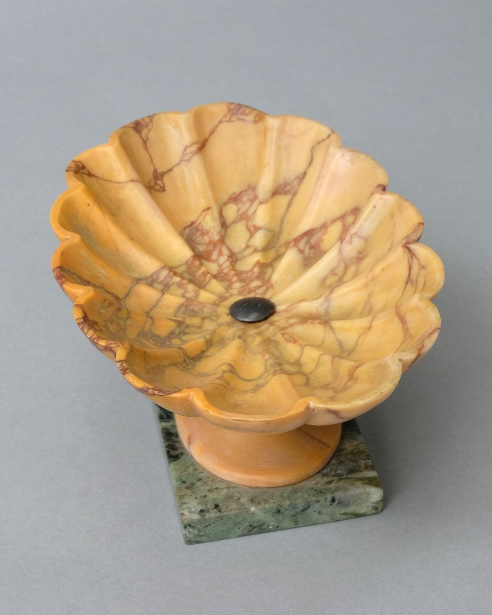 Grand Tour Tazza in Siena marble - image 3