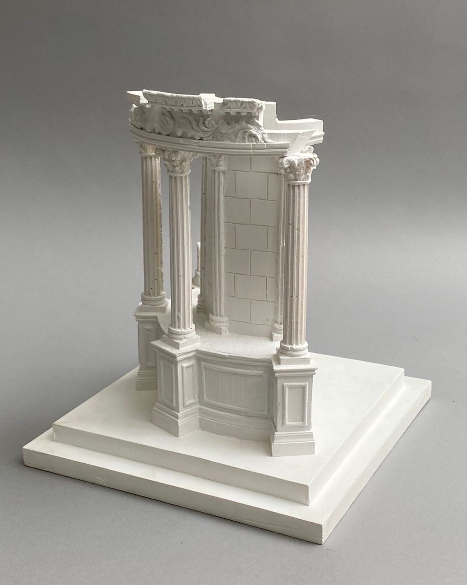 Scale model Temple of Vesta - image 3