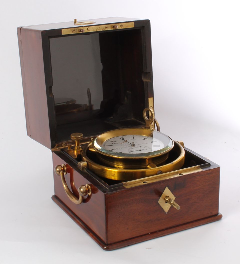 A good French mahogany 2-day chronometer, by E. Thomas, circa 1870 - image 2