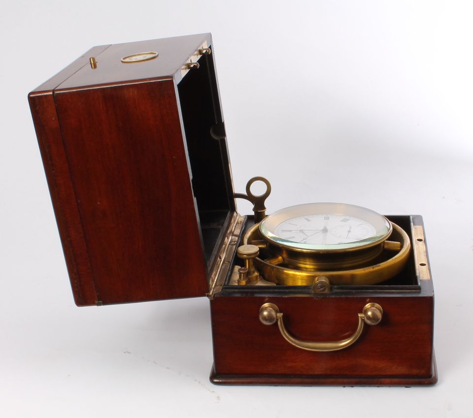 A good French mahogany 2-day chronometer, by E. Thomas, circa 1870 - image 3