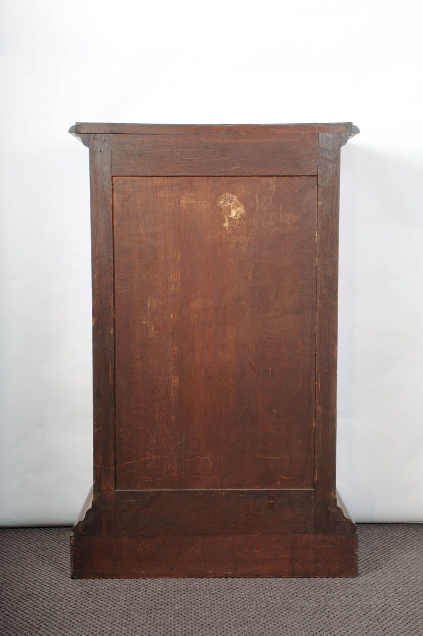 A good French Louis Philippe mahogany one-door cupboard, circa 1840 - image 5