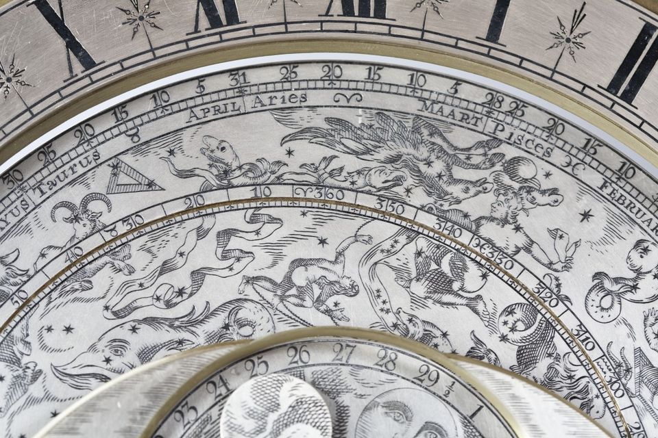A rare Dutch burr walnut longcase clock with planisphere dial by Andries Vermeulen, Amsterdam, circa 1730 - image 6