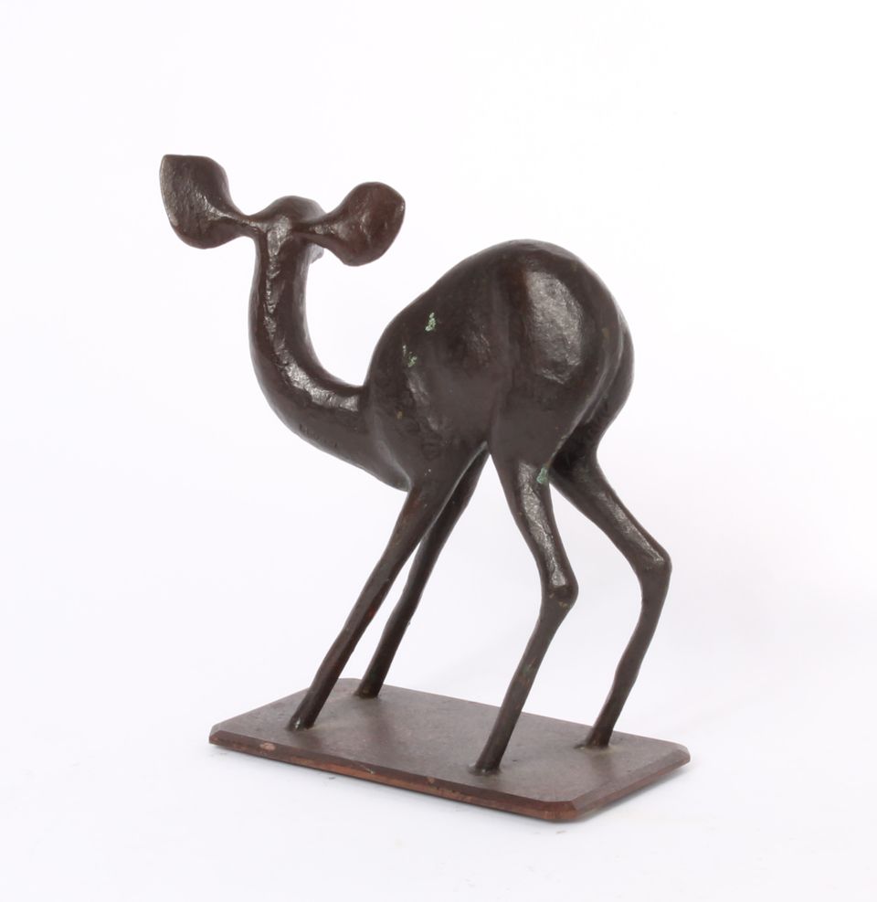 A French Art Deco bronze of a young deer, circa 1930. - image 2