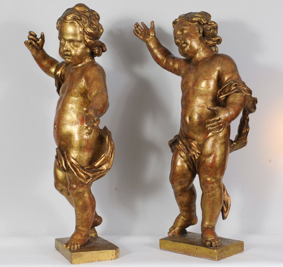A pair of Dutch giltwood pendant figures of putti, circa 1660 - image 3