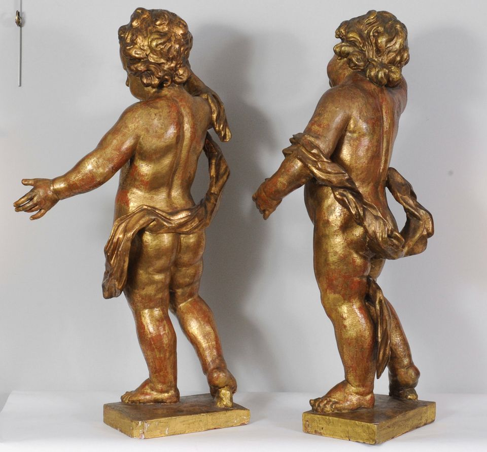 A pair of Dutch giltwood pendant figures of putti, circa 1660 - image 4