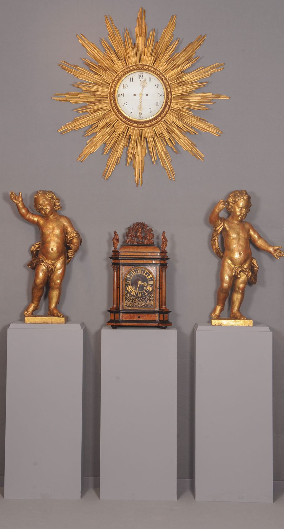 A pair of Dutch giltwood pendant figures of putti, circa 1660 - image 9