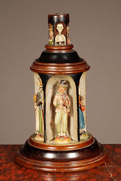 Een erg zeldzaam Zuid Duits/Oostenrijks gestoken draaiend doosje met kooplieden, ca 1850. - afbeelding 5