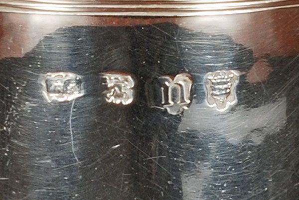 A good heavy English George II Tankard, circa 1750 - image 2