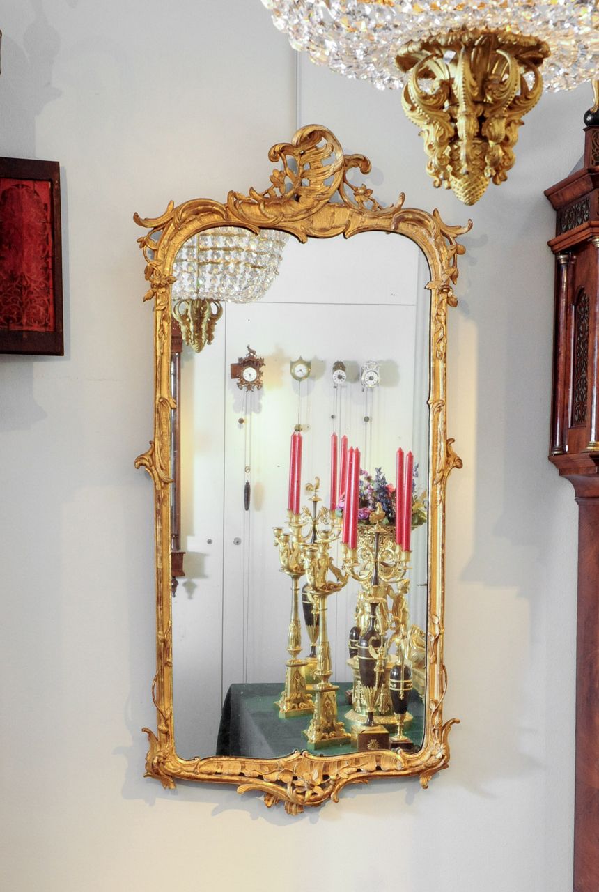 A Dutch giltwood mirror, mid-18th Century - image 2
