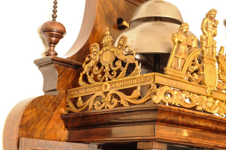 A good Dutch Zaanse rosewood wall clock, by Cornelis van Rossen, circa 1700 - image 7