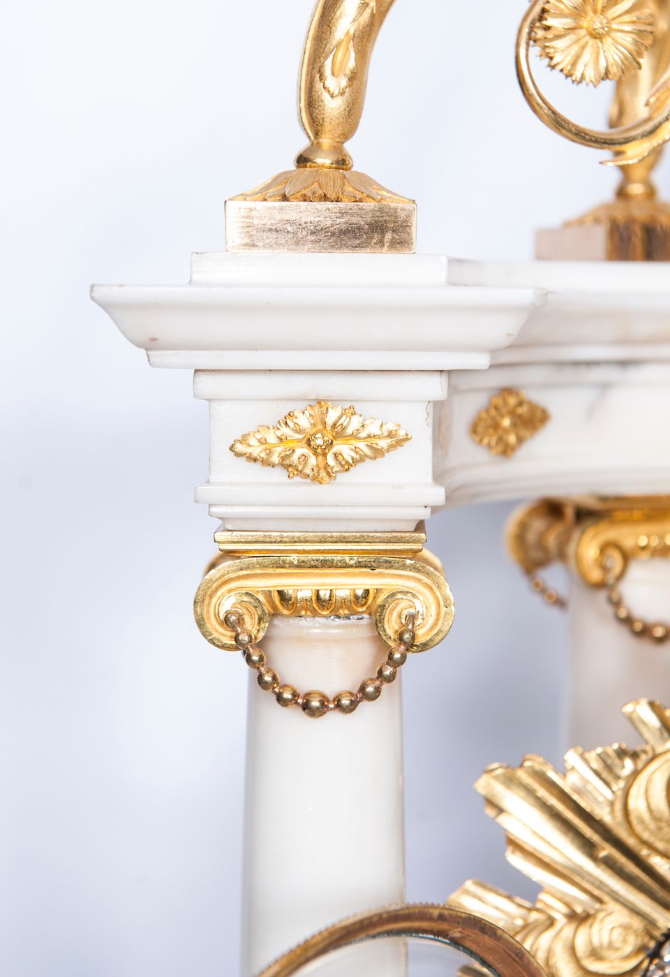 Imposing Monumental Louis XVI Temple Mantel Clock, circa 1780 - image 4