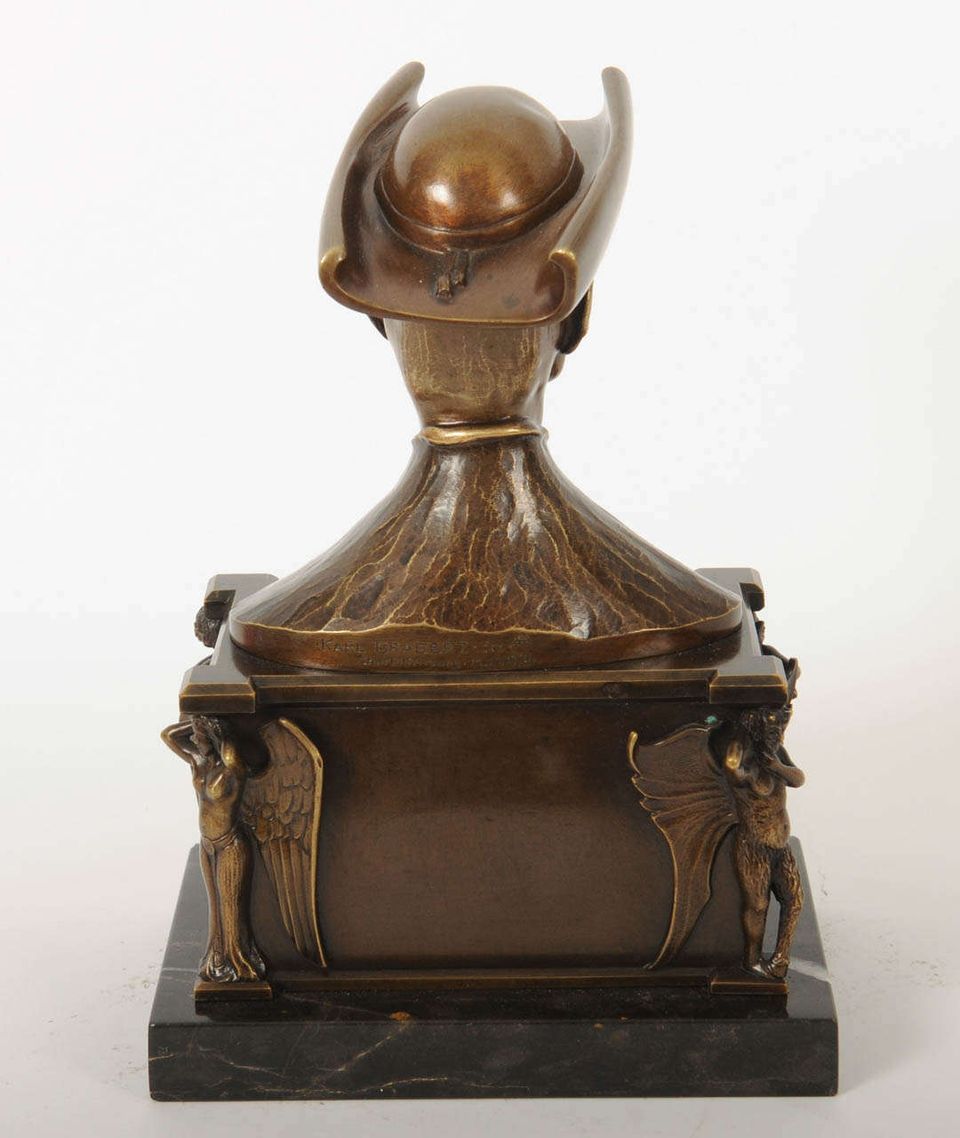 Very Nice Hypocrite Bronze Sculpture, Germany, circa 1925 - image 4