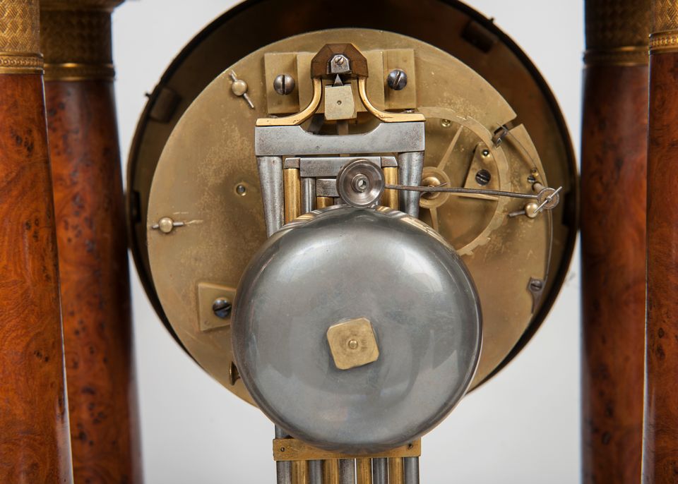 A good  well figured Empire burr walnut 4 pillar table regulator, signed - image 6