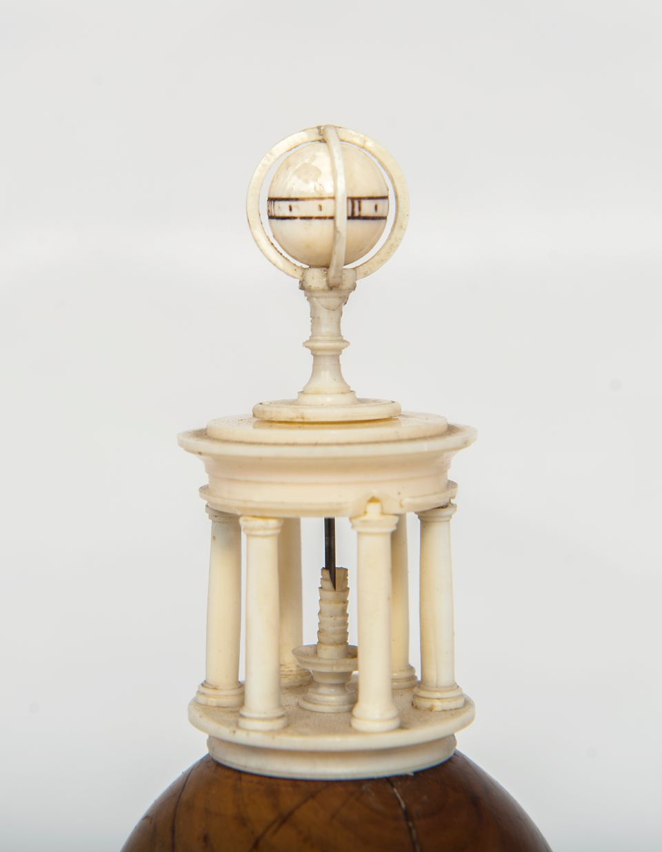 An unusual circular wooden temple dome pillar timepiece clock circa1830 - image 2