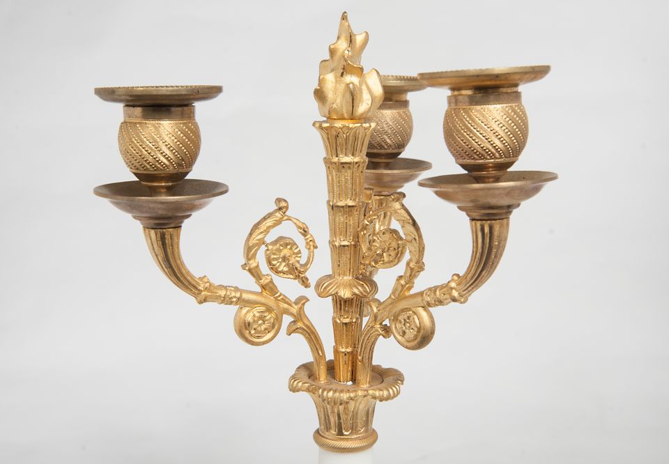 A nice pair of decorative 19th century Louis XVI inspired candlesticks circa1860 - afbeelding 7