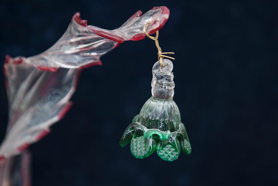 A single decorative three arm Murano wall lamp Featuring three Lights, circa1900 - image 2