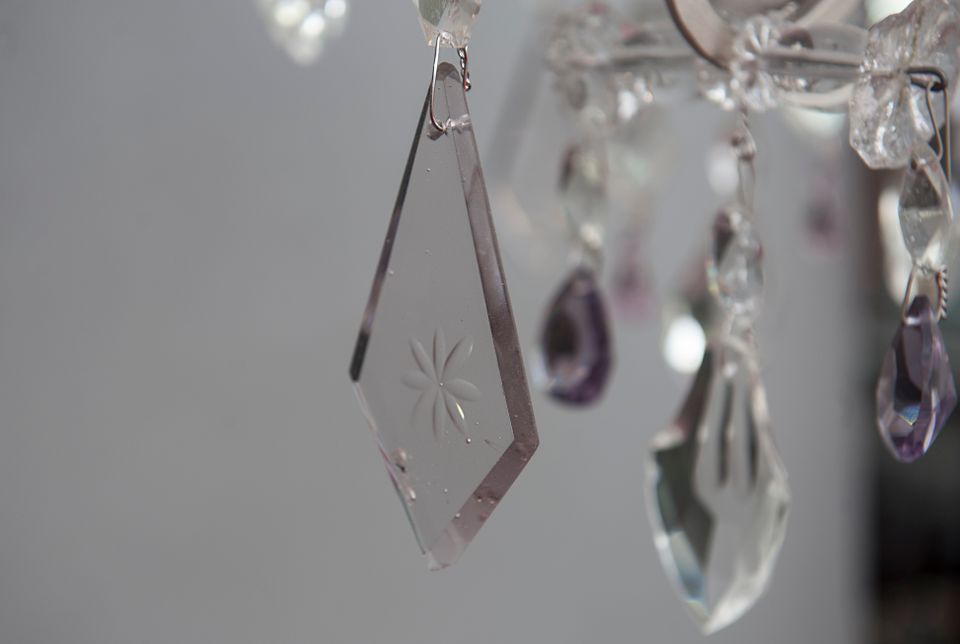 A good and very decorative probably French chandelier from circa 1880. - image 3