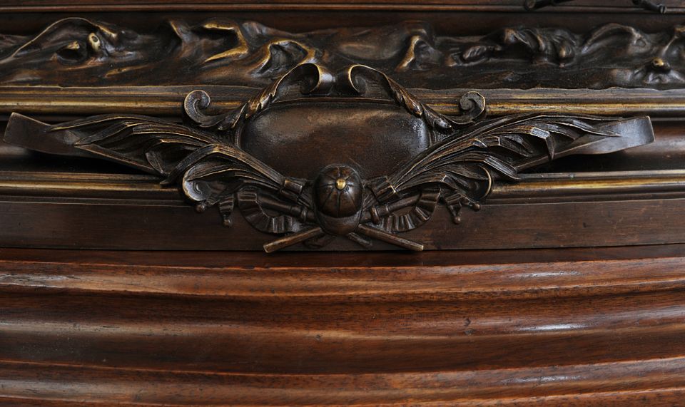 An important unusual bronze from a canoe by "Emile Drouot circa 1880 - image 3