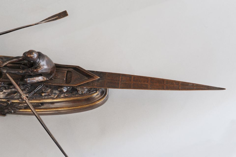 An important unusual bronze from a canoe by "Emile Drouot circa 1880 - image 9