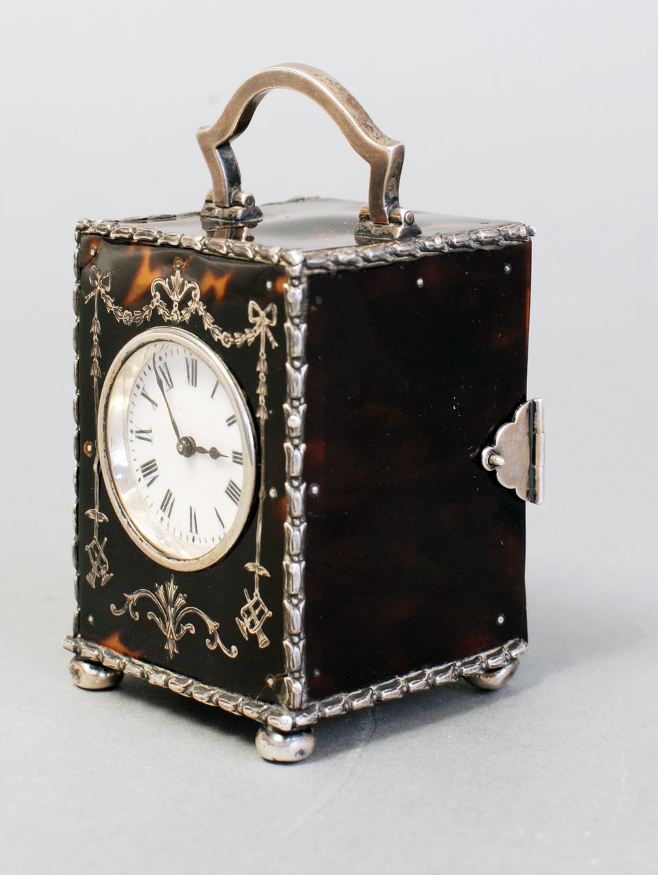 The small English tortoiseshell and silver carriage clock circa 1902 - afbeelding 4