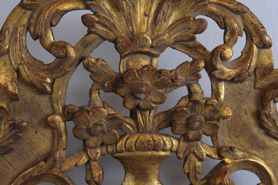 A beautiful French wood carved and original guild Regency wall mirror, 1740 - image 5