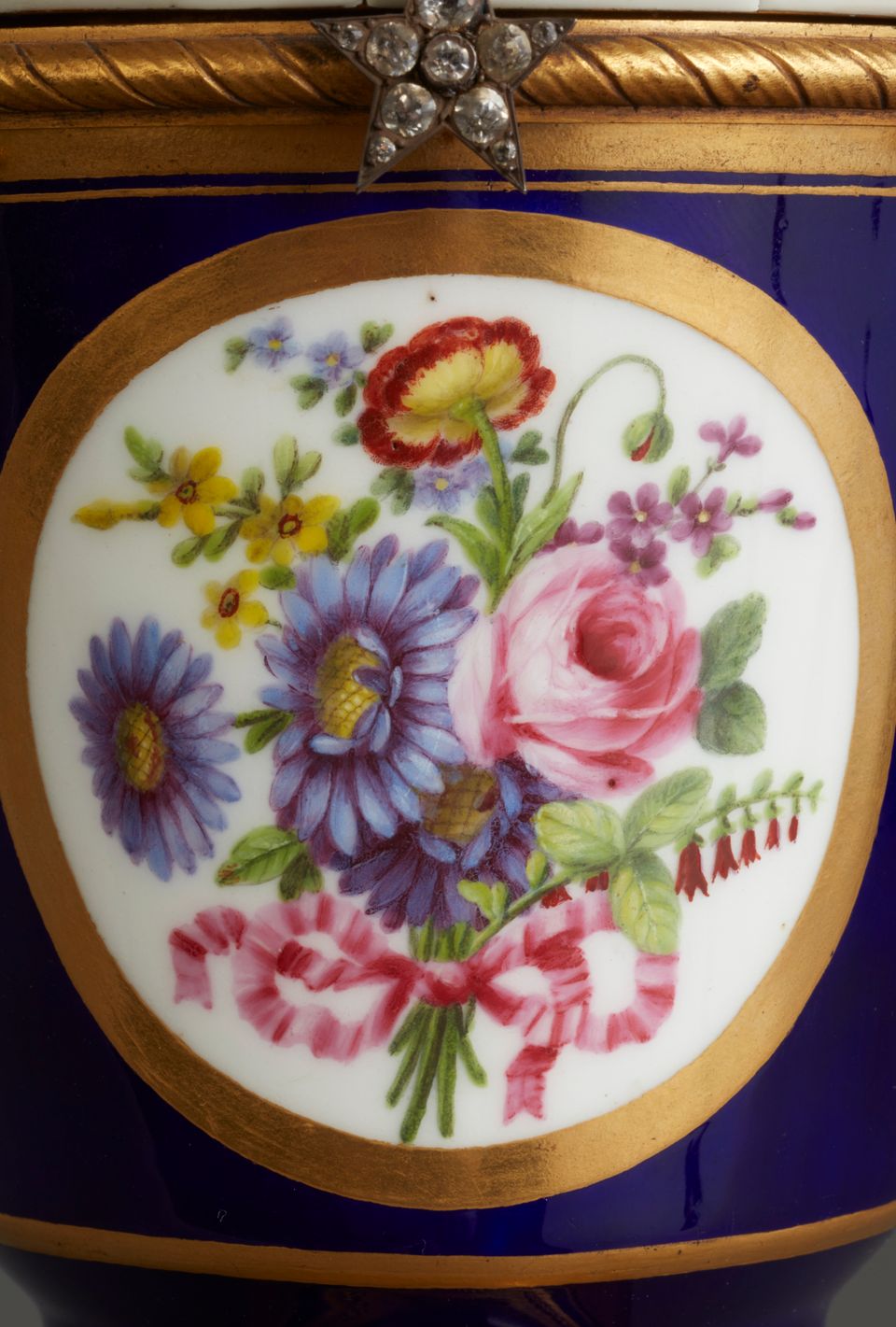 A charming probably Sevres annular dial striking urn clock, circa 1880 - image 5