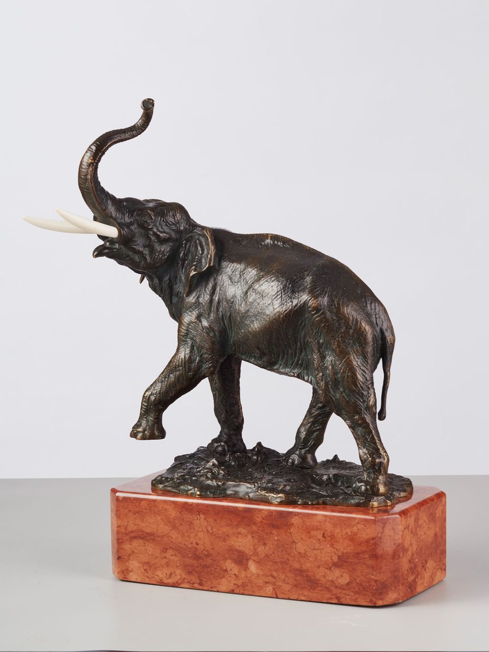 A German bronze statue of an elephant, circa 1900 - image 3