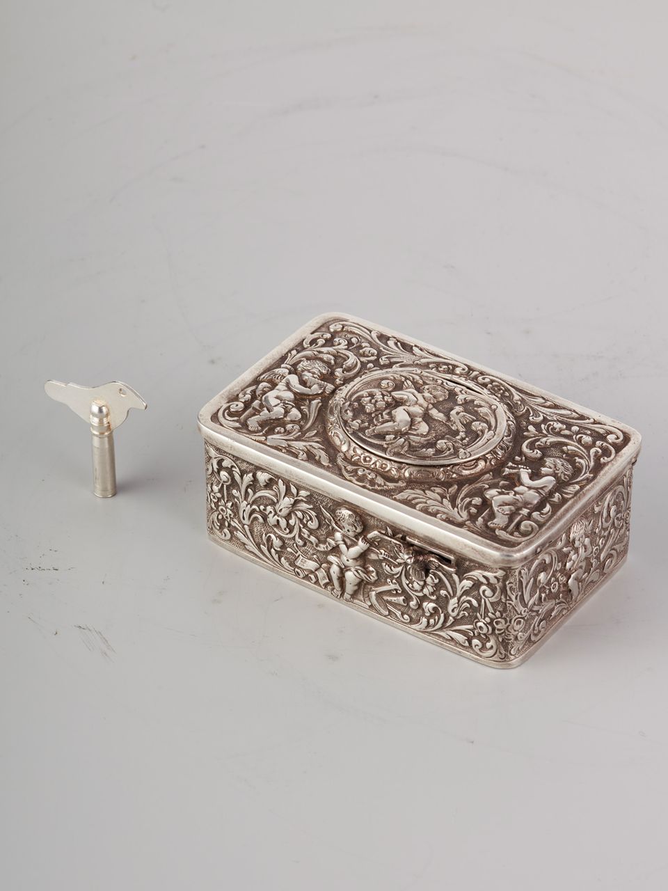 A Silver German Singing Bird Box, circa 1900 - image 4