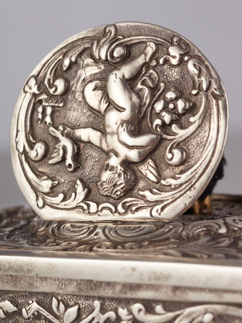 A Silver German Singing Bird Box, circa 1900 - image 6