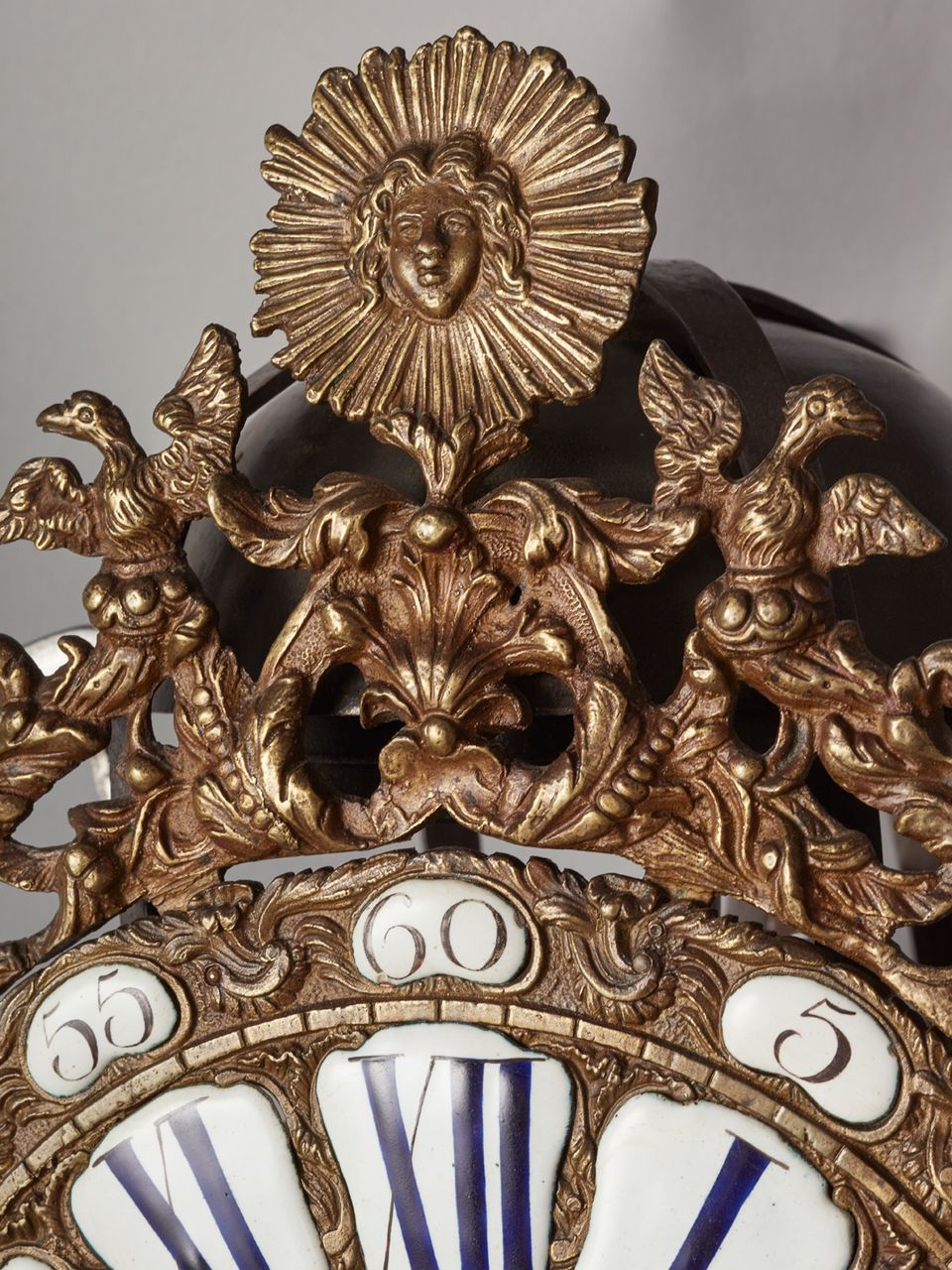 A very decorative, strong and good looking French quarter-striking lantern clock, signed Gault Fils a Paris, circa 1760 - image 6