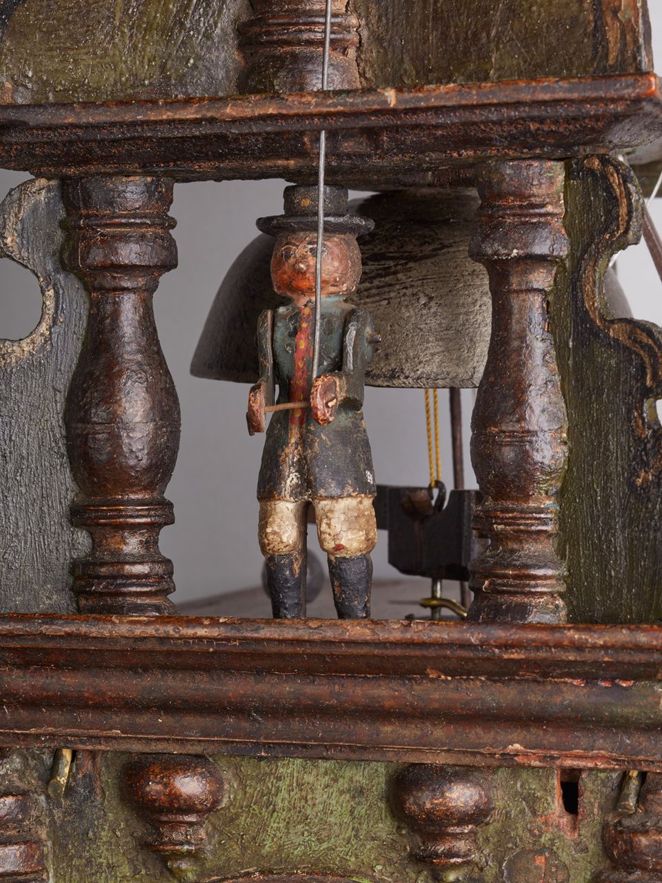 An exceptional Austrian wooden animated wall clock, circa 1730 - image 6