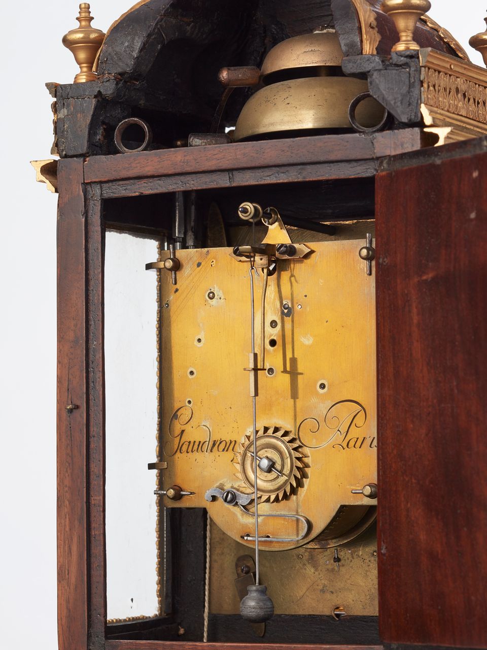 A small tortoiseshell French bracket clock by Gaudron a Paris, circa 1690 - image 4
