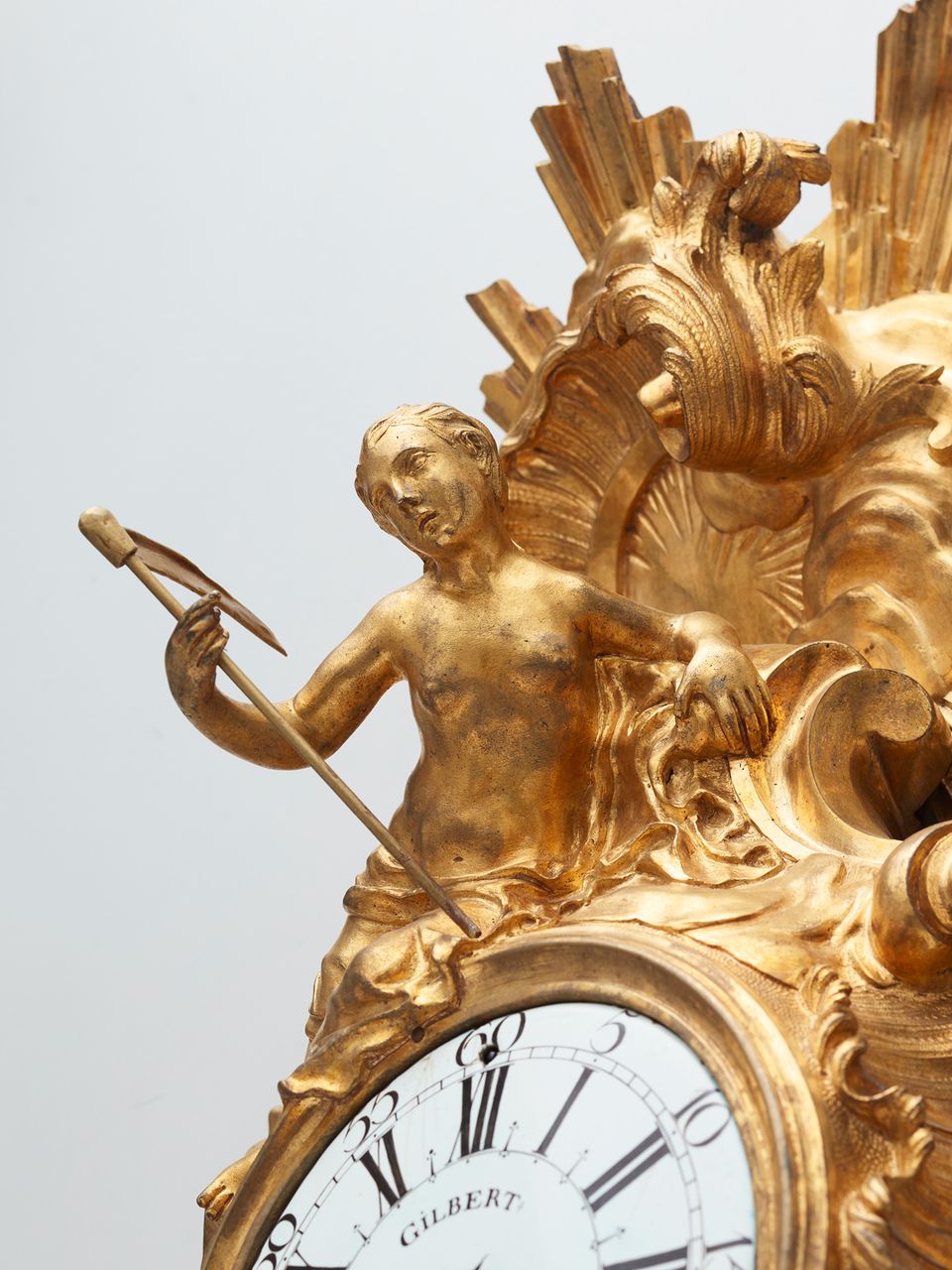 French 18th Century Louis XV bronze wall cartel clock, circa 1745 - image 4