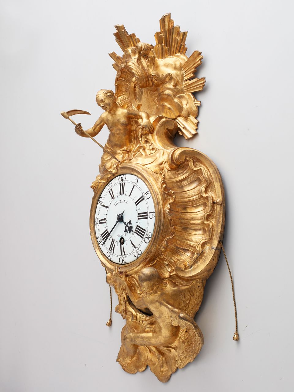 French 18th Century Louis XV bronze wall cartel clock, circa 1745 - image 2