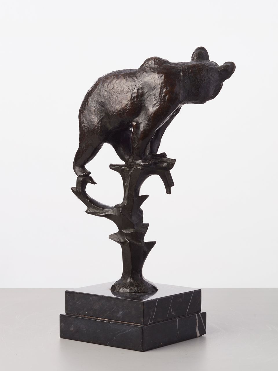 A German bronze art-deco sculpture of a bear in a tree by Anton Bushelberger, circa 1920 - image 3