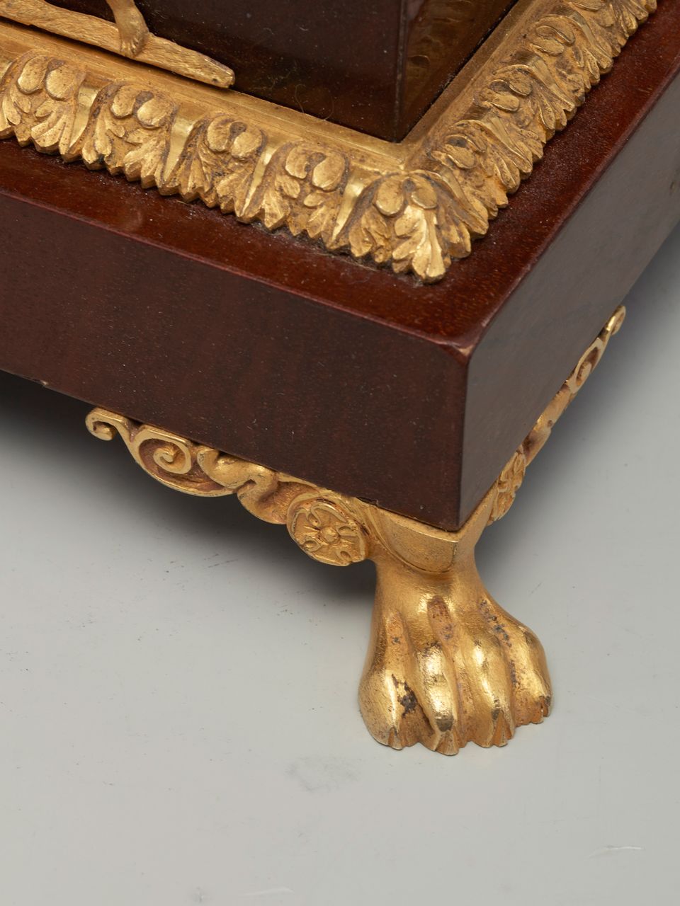 A charming Viennese mahogany and gilt mantel clock by J Straub, circa 1830 - image 8