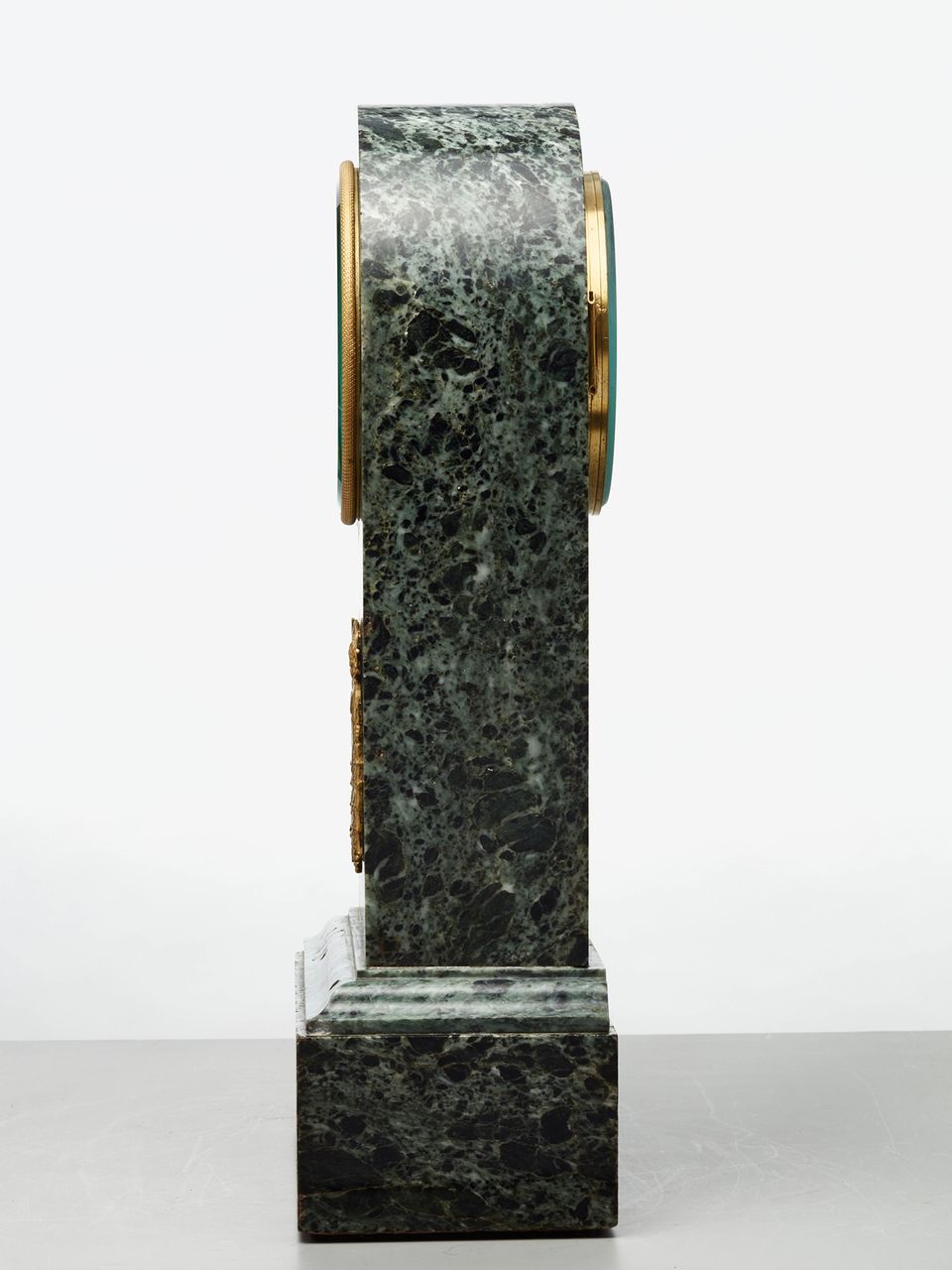 An elegant French green marble arched mantel clock, circa 1830 - image 5