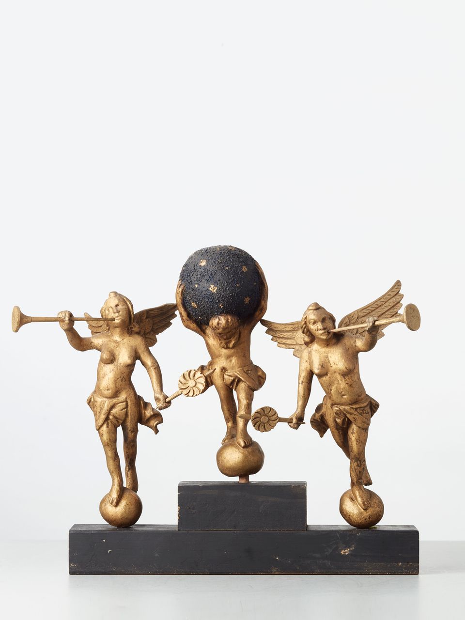A set of Dutch wooden gilded long case clock figures, circa 1780 - image 2